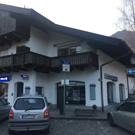 Am Mohrenplatz * Garmisch-Partenkirchen